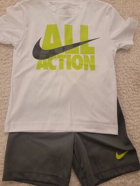 Nike gray and white 'all action' t-shirt and short set 4T